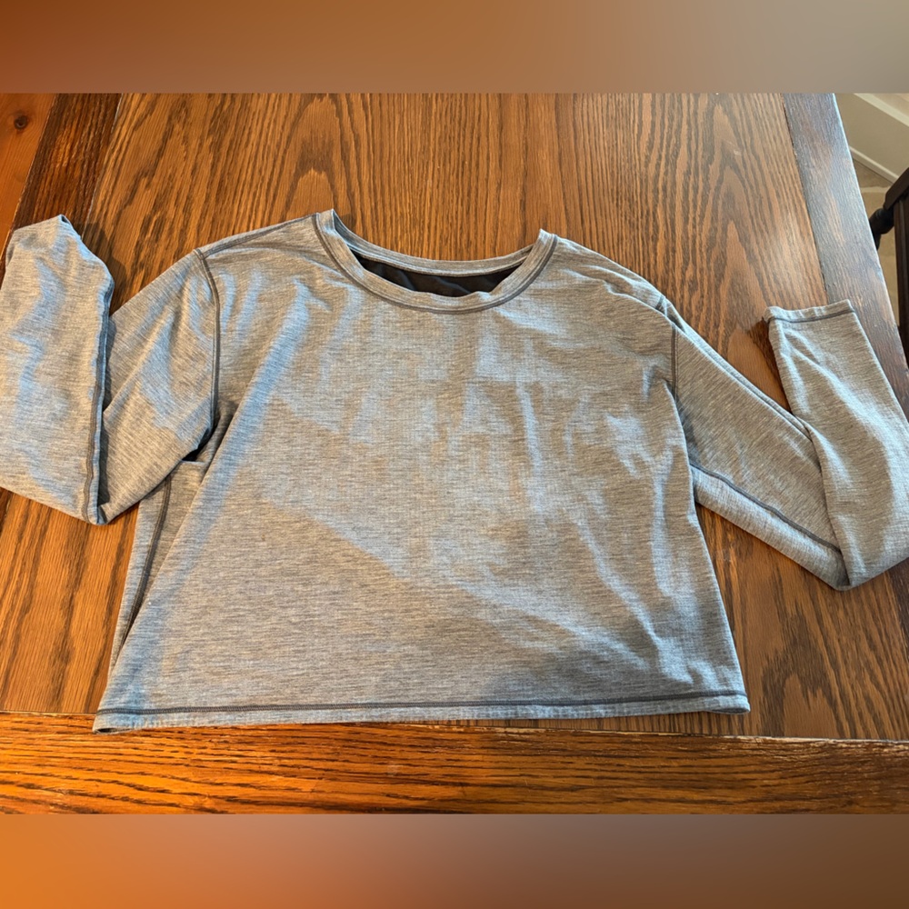 Lululemon Gray Long Sleeve Tee